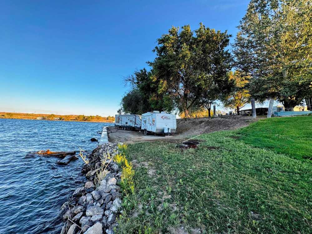 Black Sands Resort and RV Park - Grand View, ID - Photo 3