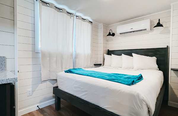 Firewheel Cabin