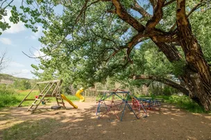 11 Bridges Campground and Cabins – photo 3
