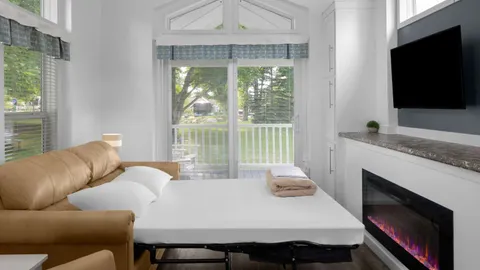 Premium Cottage 1 Bedroom — image 2 of 9