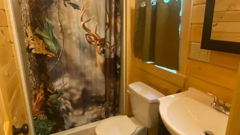 Cabin- Glamping, Mountain View (Sleeps 6) — image 7 of 7