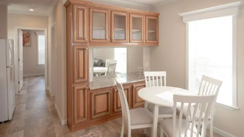 Standard Park Model 1 Bedroom — image 2 of 12