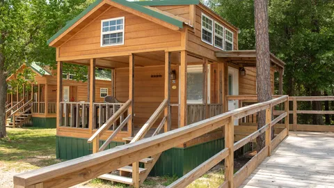 Cindy Bear™ Handicap Accessible Cabin — image 1 of 8