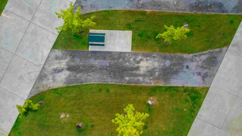 Pull-Thru RV Site — image 2 of 7