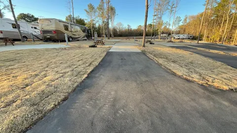 75' Back In/FHU 30/50amp — image 3 of 3