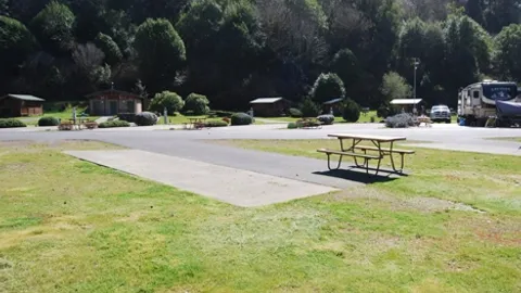 Deluxe RV Site — image 1 of 5