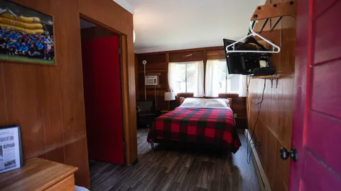 Motel Room — image 2 of 2