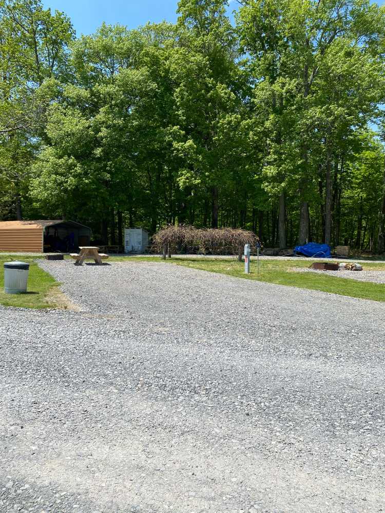 Kick Back N Camp, Belington, West Virginia - Photo 4