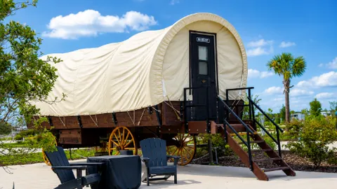 Covered Wagon with King Bed — image 1 of 10