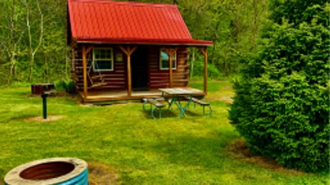 Regular Cabin with Loft — image 1 of 6
