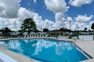 Whispering Palms RV Resort (Age Restricted 55+) – photo 2