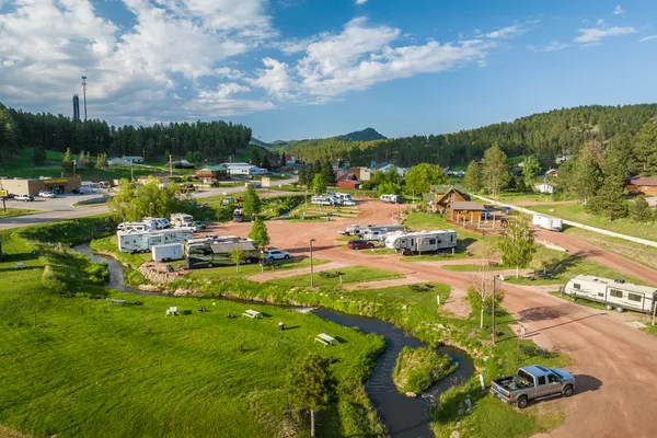 Black Hills Trailside Park Resort – photo 1