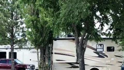 30/50amp FHU Pull-thru RV site with wifi — image 2 of 23