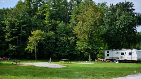 Premium 30/50 Amp RV Creek-side Site — image 1 of 4