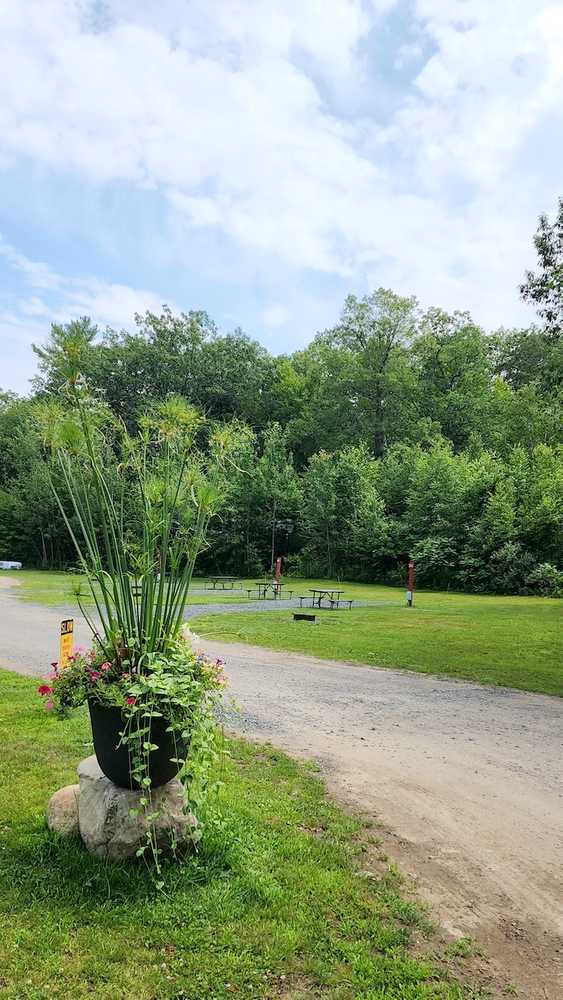 Pioneer Valley Campground, Southwick, Massachusetts - Photo 4