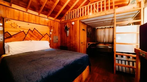 Rocky Mountain Cabin — image 1 of 7