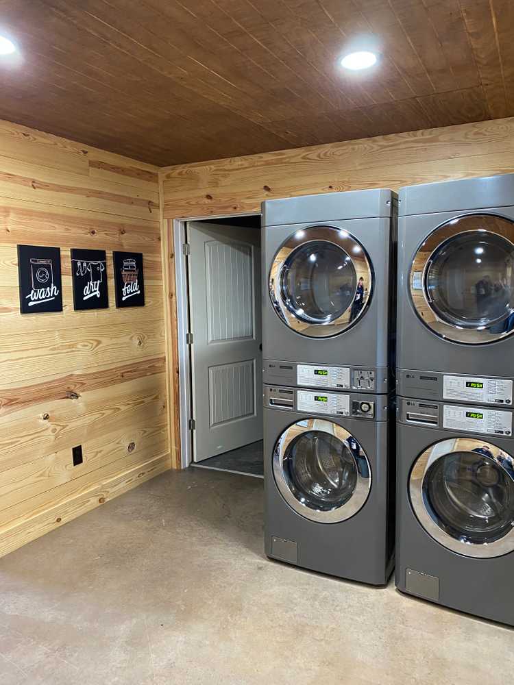 Valley Fort RV Park & Storage - Photo 3