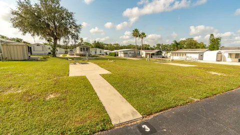 Standard Full Hookup RV Site — image 1 of 3