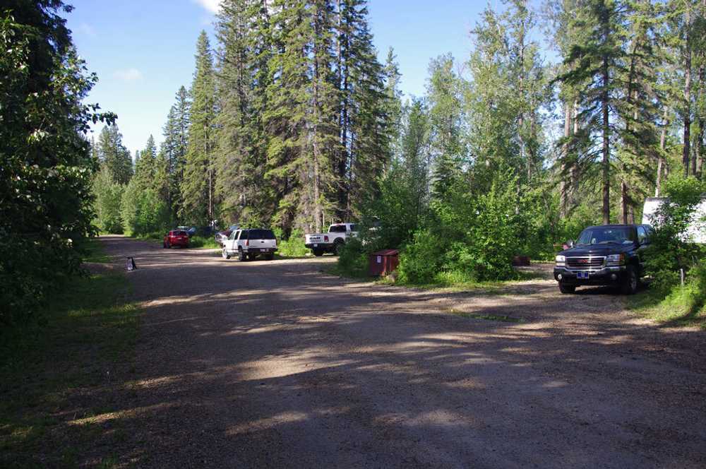 Elevated Experience Camping Drayton Valley RV Park - Photo 4
