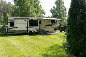Field and Stream RV Park – photo 4