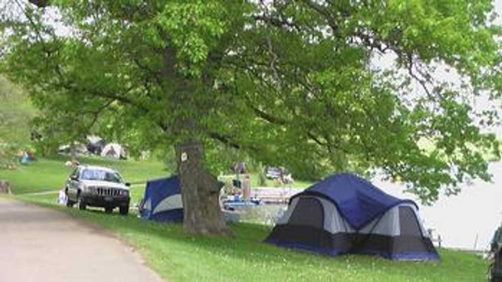 30 Amp Lakefront Tent Site