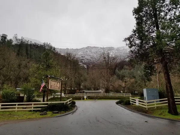 Indian Flat RV Park, El Portal, California campground