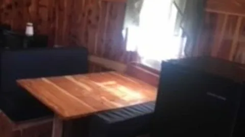 Cabin 7 — image 4 of 4