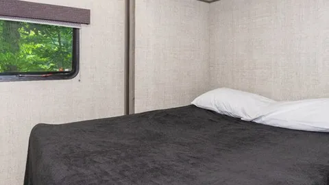 Premium RV Rental - 1 Bedroom & Bunk Room — image 2 of 12