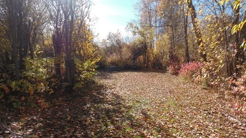 Group DELUXE NON POWER SITE - NON LAKESIDE — image 2 of 2
