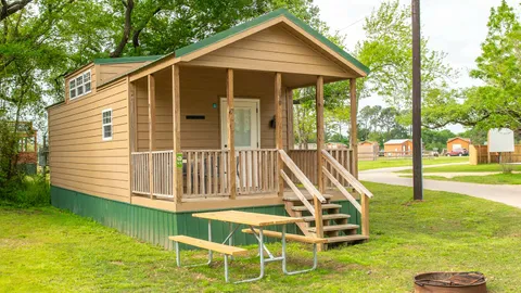 Yogi Bear™ Cabin — image 1 of 8