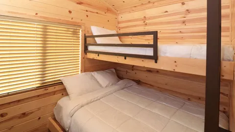 2 Bedroom Chalet plus Bunks — image 11 of 11