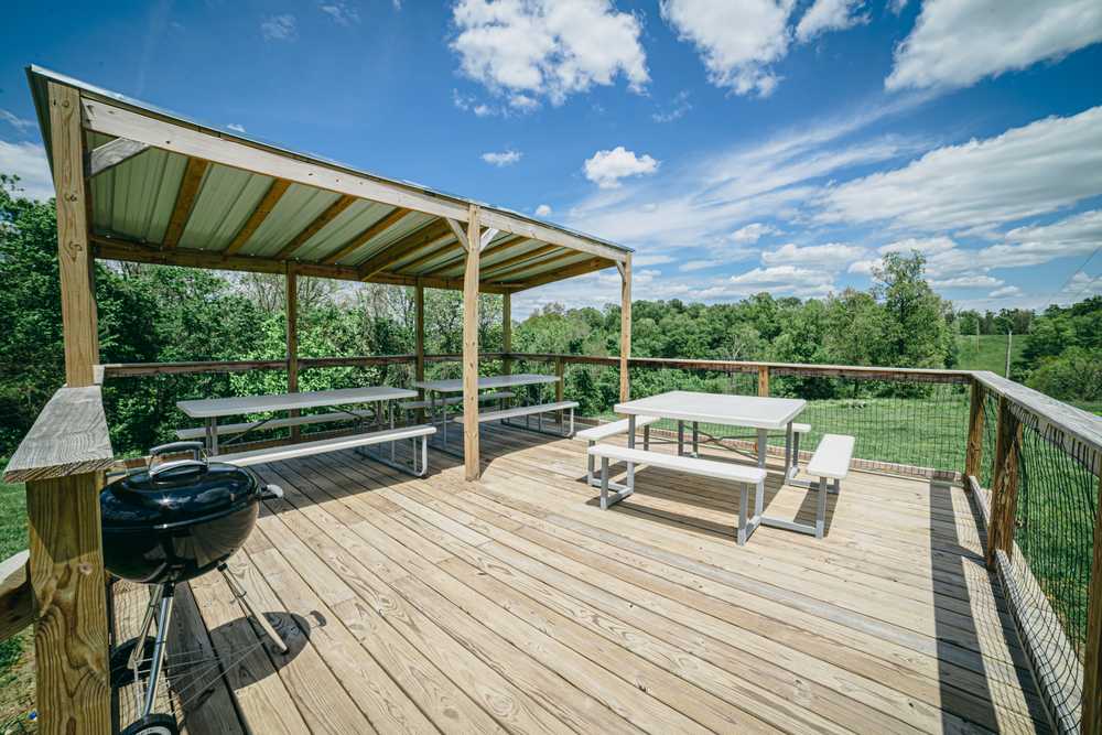 NWA Hideaway - Photo 2