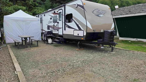 Standard 30 Amp, Full Hookups, Back In, RV Site — image 8 of 8
