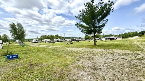 Pull-Through Full-Service Site (3 way) 50/30 amp & Water & Sewer — image 3 of 3