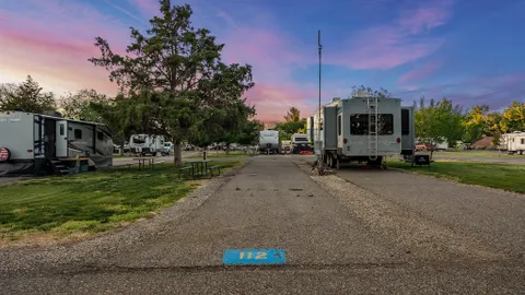 Standard 30 Amp - Pull Through RV Site — image 2 of 2