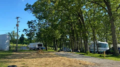 Full Hookup RV Site 50/30 AMP — image 1 of 14
