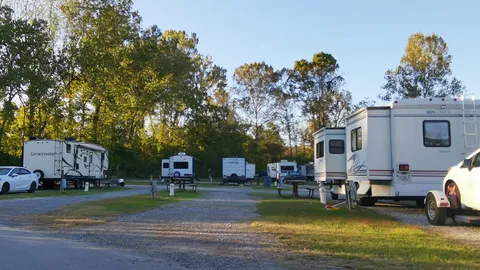 30 Amp Full Hook-up Pull-Through RV Site — image 1 of 1