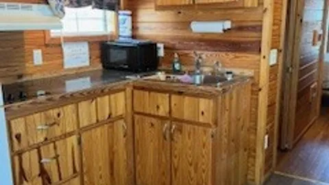 Cabin 3 - Queen Bed, Bunk Beds, & Futon — image 7 of 7