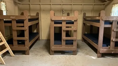 Cloud Nine Bunk Cabin — image 2 of 3