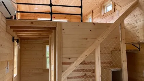 Tiny House — image 5 of 5