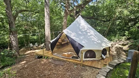 Glamping Tent — image 1 of 17