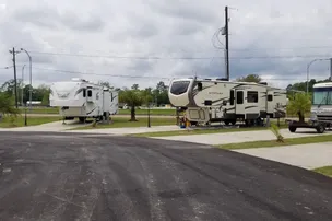 Twelve Oaks RV Park – photo 4