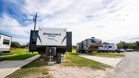 30/50 Amp Gravel Site RV Site — image 10 of 10
