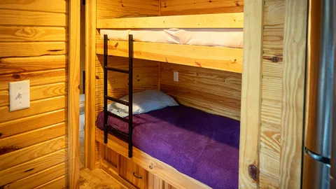 Bear-Themed Cottage — image 2 of 18