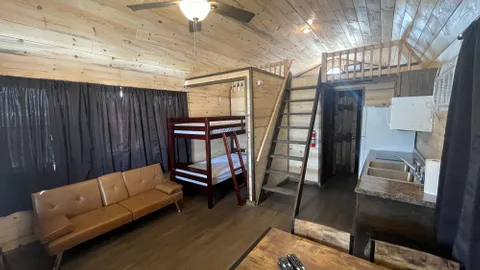Deluxe Cabin w/ Loft & Pond View — image 9 of 9
