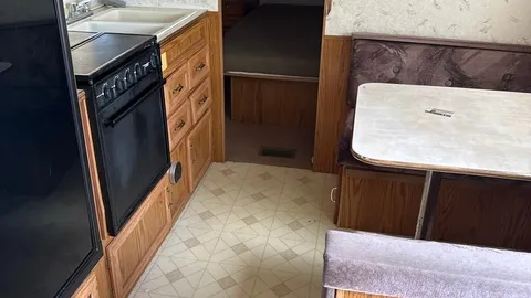 Jayco Camper — image 5 of 5