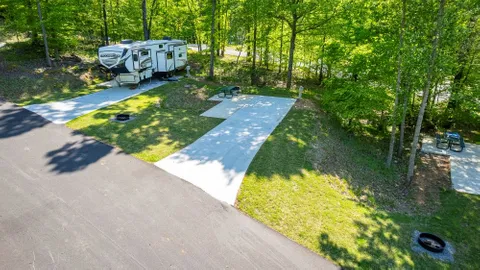 Luxury Back-In RV Site — image 2 of 2
