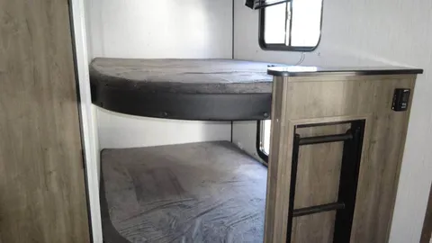 Large Glamping Trailer — image 2 of 10