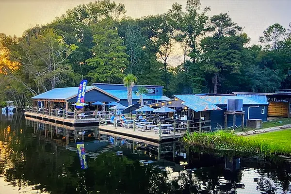 Up The Creek RV Resort – photo 1