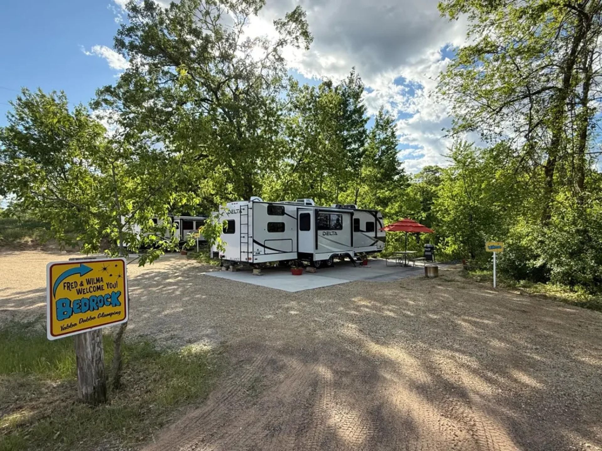 Rum River RV Resort and Tubing - Isanti